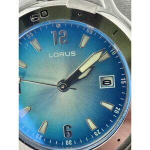 Ladies Lorus Gorgeous Blue Dial Quartz Date Watch Mint Condition Runs